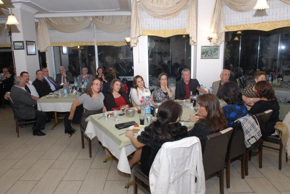 Pasifik Hotel Çeşme Buitenkant foto