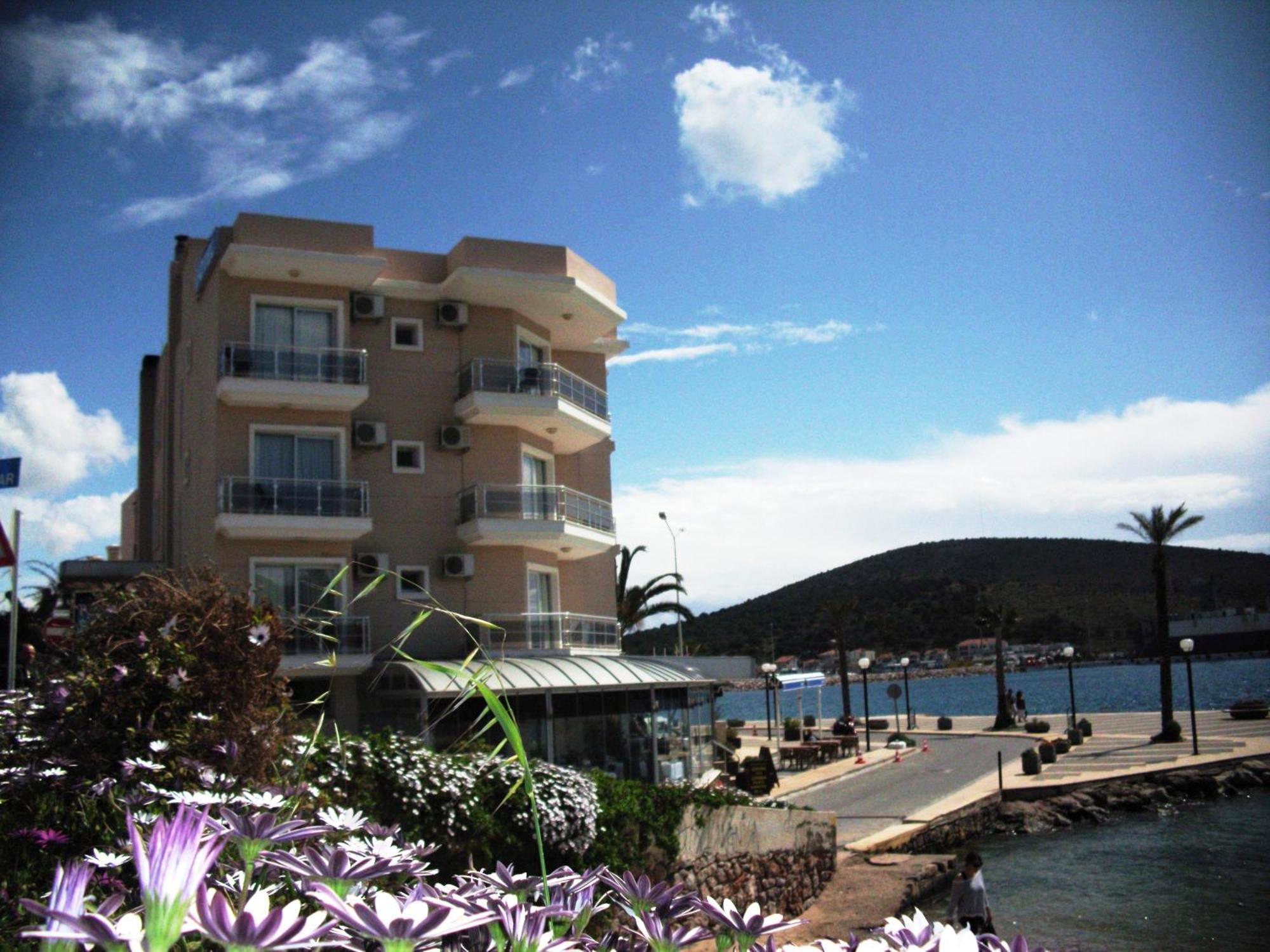 Pasifik Hotel Çeşme Buitenkant foto