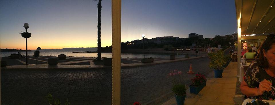 Pasifik Hotel Çeşme Buitenkant foto
