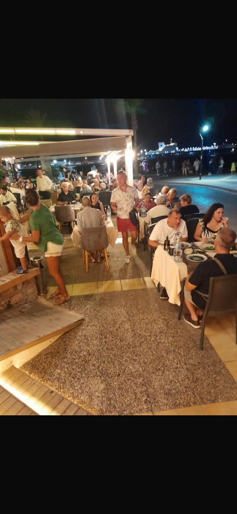Pasifik Hotel Çeşme Buitenkant foto